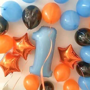 Шары и небо с цифрой