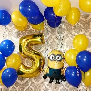 Миньйон и цифра